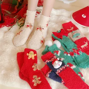 Chaussettes de Noël en polaire corail épaisse avec motifs 3D de renne et bonhomme