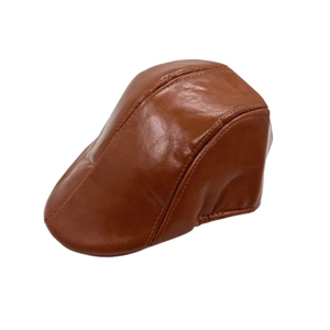 Classic brown PU leather flat cap for men and women with vintage British newsboy style