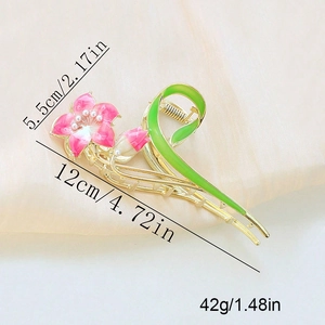 Detailed view of floral hair claw clip showing precise 12cm length and 5.5cm width dimensions