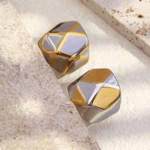 Minimalist 18K gold-plated stainless steel geometric ring with dual-tone finish