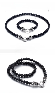 Detailed size specifications for punk skull beaded necklace and bracelet set