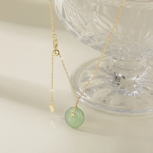 Hetian Jade Ping'an Kou necklace with green stone pendant and gold chain for women
