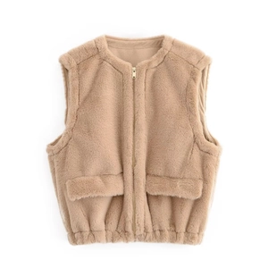Women Faux Fur Vest Round Neck Sleeveless Zipper Closure Pocket Warm Casual Outerwear Solid Color