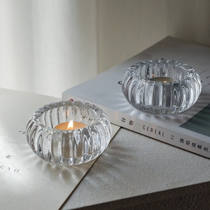 Set de photophores en verre nervuré nordique avec bougies chauffe-plat décor