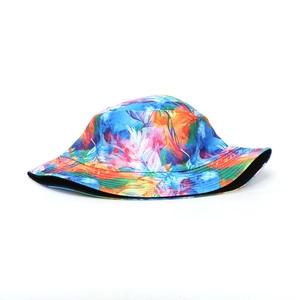 Outdoor tie-dye bucket hat with colorful feather patterns and reversible black lining