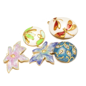 Gold-plated stainless steel flower and leaf enamel charms for DIY jewelry making