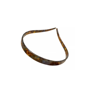 Slim acetate hairband with classic tortoise shell pattern for women minimalist style