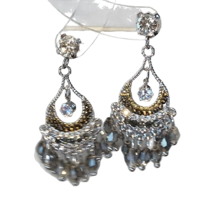 Boucles d'oreilles ethniques avec cristaux en goutte d'eau et franges de perles