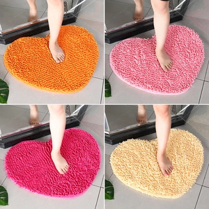 Heart Shaped Chenille Bath Mat Rug Absorbent Non Slip Machine Washable Solid Color Floor Carpet For Bathroom Bedroom