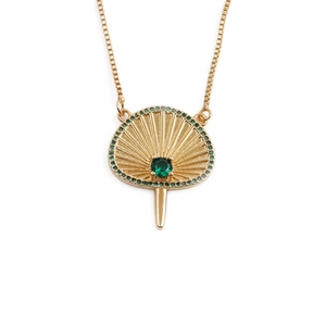 Collier avec pendentif éventail doré orné de zircons verts et d'une chaîne maille box