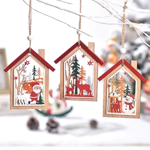 Lot de 3 pendentifs de Noël en bois en forme de maison avec motifs découpés au laser