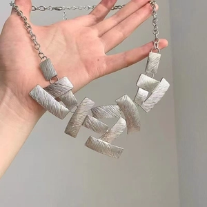 Geometric Statement Necklace Alloy Brushed Metal Square Block Splicing Exaggerated Industrial Style Jewelry For Women