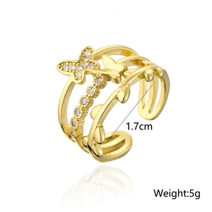 Detail view of gold MOM crown ring showing 1.7cm diameter and 5g weight measurements