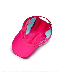 Detail of breathable mesh panels and interior logo tape on the quick-dry sports cap