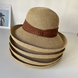 Elegant Women Wide Brim Sun Hat Foldable Paper Straw Summer Beach Vacation Travel With Pleated Ribbon Bow Decor