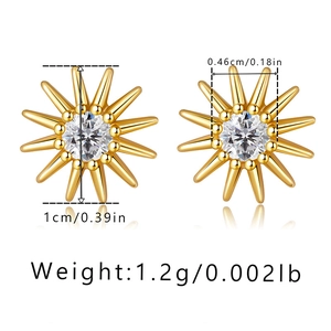 Detail shot of mini sunburst earrings with size 1cm and weight 1.2g measurements