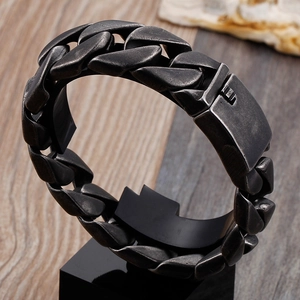 Men's thick Cuban chain bracelet in 304 stainless steel with a matte industrial finish