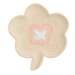 Minimalist flower-shaped silicone soap box in apricot with elegant petal drainage lines