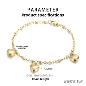 Detailed parameter display of golden stainless steel heart charm bracelet with dimensions