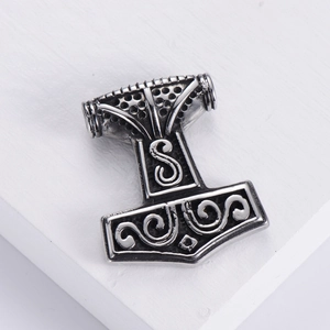 Nordic Thor's Hammer stainless steel pendant with silver finish and vintage texture