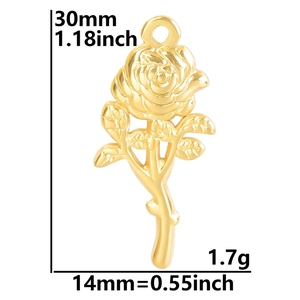 Detail showing 30mm golden rose pendant dimensions and weight for stainless steel necklace