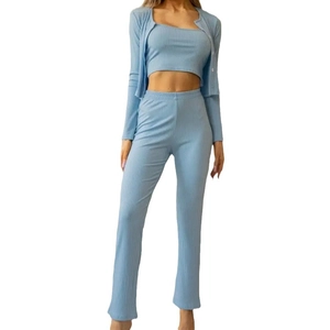 Ensemble 3 pièces de détente pour femmes en maille côtelée bleu ciel avec haut et pantalon