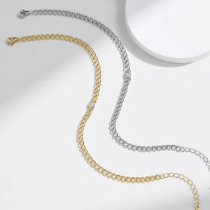 Minimalist S925 sterling silver chain bracelet with round Moissanite stone centerpiece