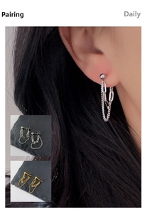 Double-layered chain earrings in gold and silver finish for a minimalist daily look