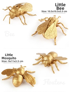 Détail de modèles d'insectes dorés avec dimensions de l'abeille et de la fourmi