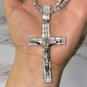 Collana Con Ciondolo Croce Crocifisso Di Gesù Rame Intarsiato Zircone Gioielli Hip Hop Con Catena A Corda Intrecciata