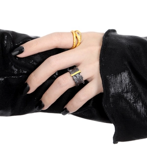 S925 sterling silver irregular texture ring set with gold and black rock finish