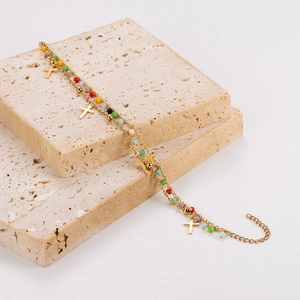 Bracelet double couche en acier inoxydable doré avec perles colorées et croix