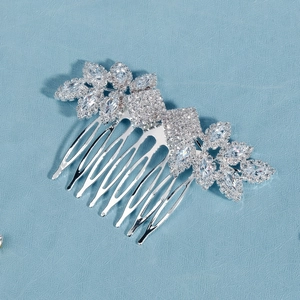 Macro detail of the bridal hair comb showing marquise crystals and silver-plated alloy teeth
