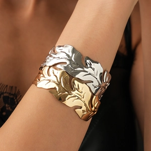 Leaf Cuff Bracelet Alloy Metallic Open Adjustable Bangle High End Vintage Nature Style Jewelry For Women