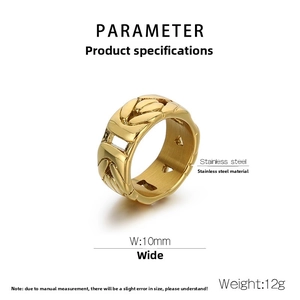 Macro detail of a 10mm wide gold stainless steel ring with hollow chain pattern texture