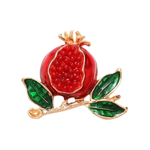 Creative zinc alloy pomegranate brooch with red rhinestones and gold leaf finish