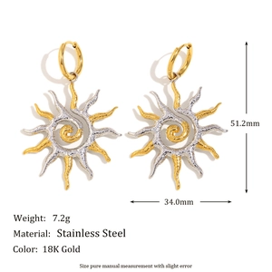 Boucles d'oreilles soleil en acier inoxydable doré 18K, dimensions 51,2mm x 34,0mm