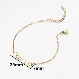 Goldenes Armband mit Babygirl-Schriftzug, Karabinerverschluss und Verlängerungskette