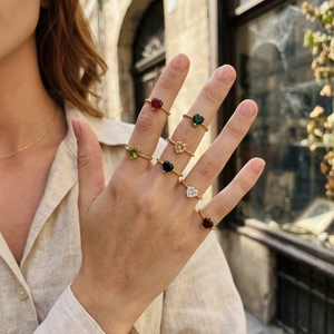 Twisted 18K gold plated ring set featuring multi-colored heart-shaped zircon stones
