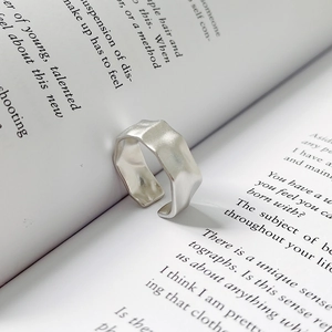Minimalist S925 sterling silver open ring with irregular hammered matte finish