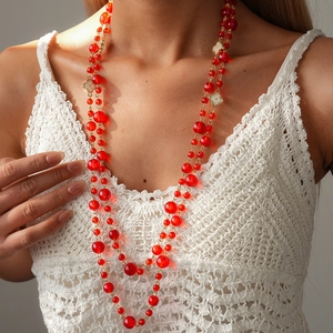 Long Red Beaded Sweater Chain Necklace With Rhinestone Alloy Clover Charms Elegant Fashion Jewelry For Women