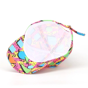 Adjustable baseball cap with colorful geometric prints and breathable mesh lining