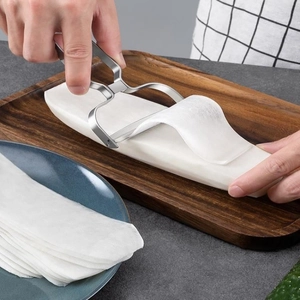 Manueller 3-in-1 Sparschäler aus Edelstahl schneidet dünne Schichten Weichkäse ab