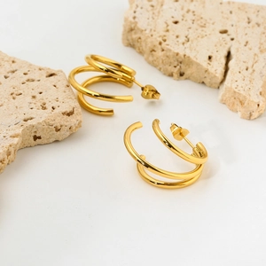 Boucles d'Oreilles Clous en Forme de Triple C en Acier Inoxydable 316L Plaquées Or 18K Minimalistes Géométriques Femme Bijoux