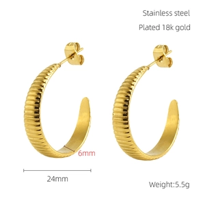 Detailed specs of 18k gold plated 24mm stainless steel C-shaped hoop earrings