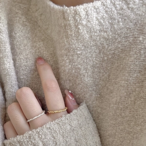 Minimalist 925 sterling silver braided knot rings in gold and silver finish for women