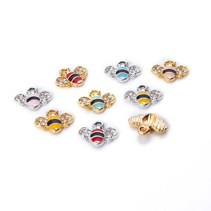 Set di 9 ciondoli a forma di ape colorata in smalto e strass con finiture oro e argento