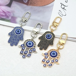 Vintage Hamsa Hand Evil Eye Keychain For Women Men Alloy Rhinestone Enamel Blue Eye Pendant Key Ring Bag Hanging Jewelry