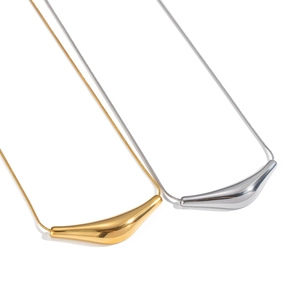 Colliers à pendentifs en forme de bateau en or 18 carats et argent avec chaînes serpent