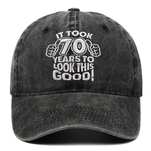 Casquette de baseball en coton délavé avec broderie du 70e anniversaire en gris foncé usé